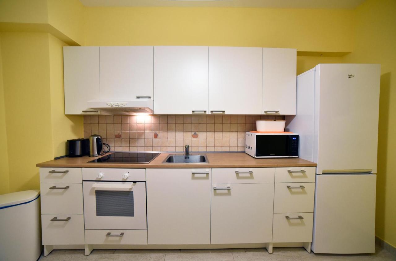 Apartment Ana ซาเกร็บ ภายนอก รูปภาพ