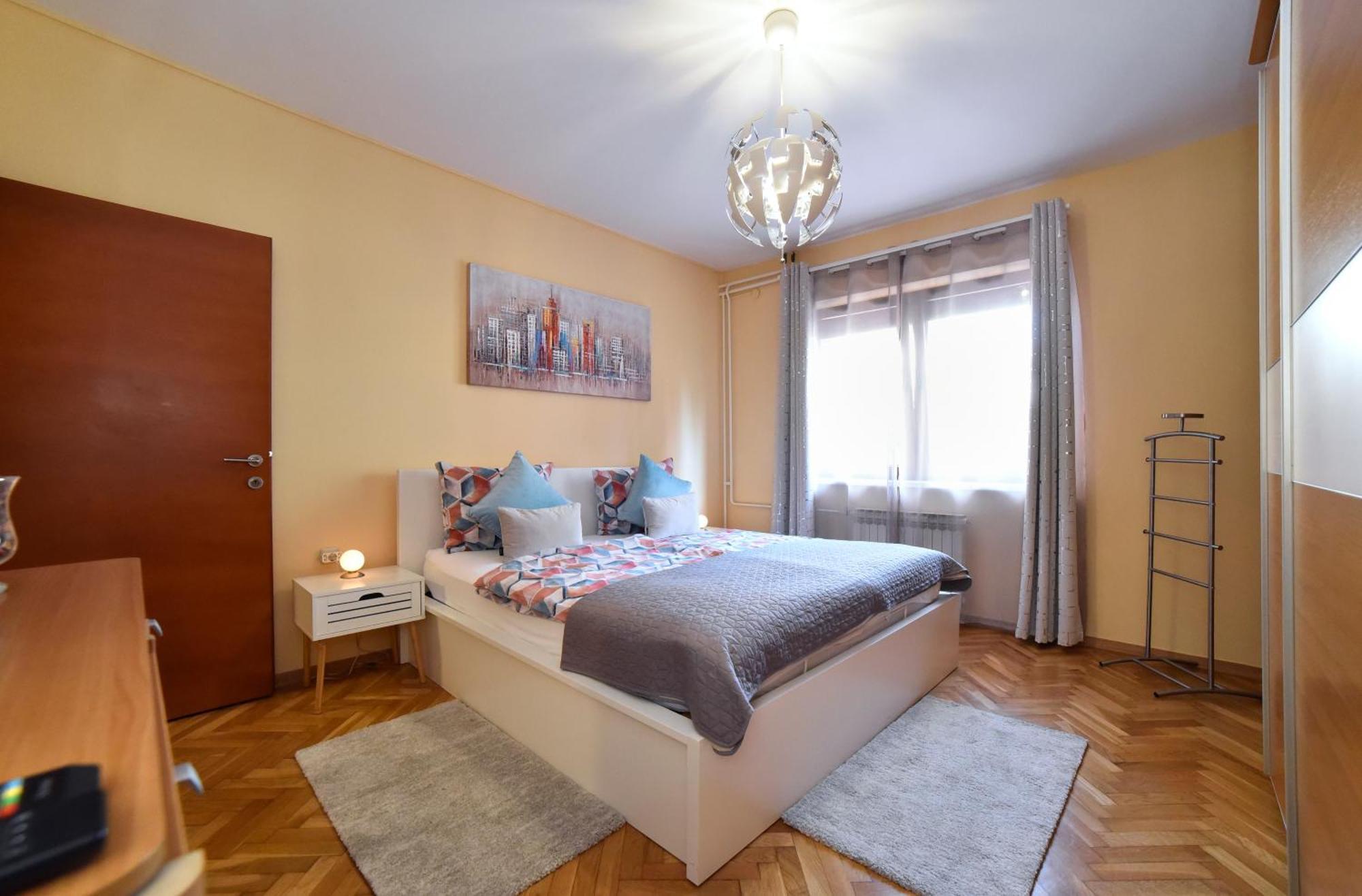 Apartment Ana ซาเกร็บ ภายนอก รูปภาพ