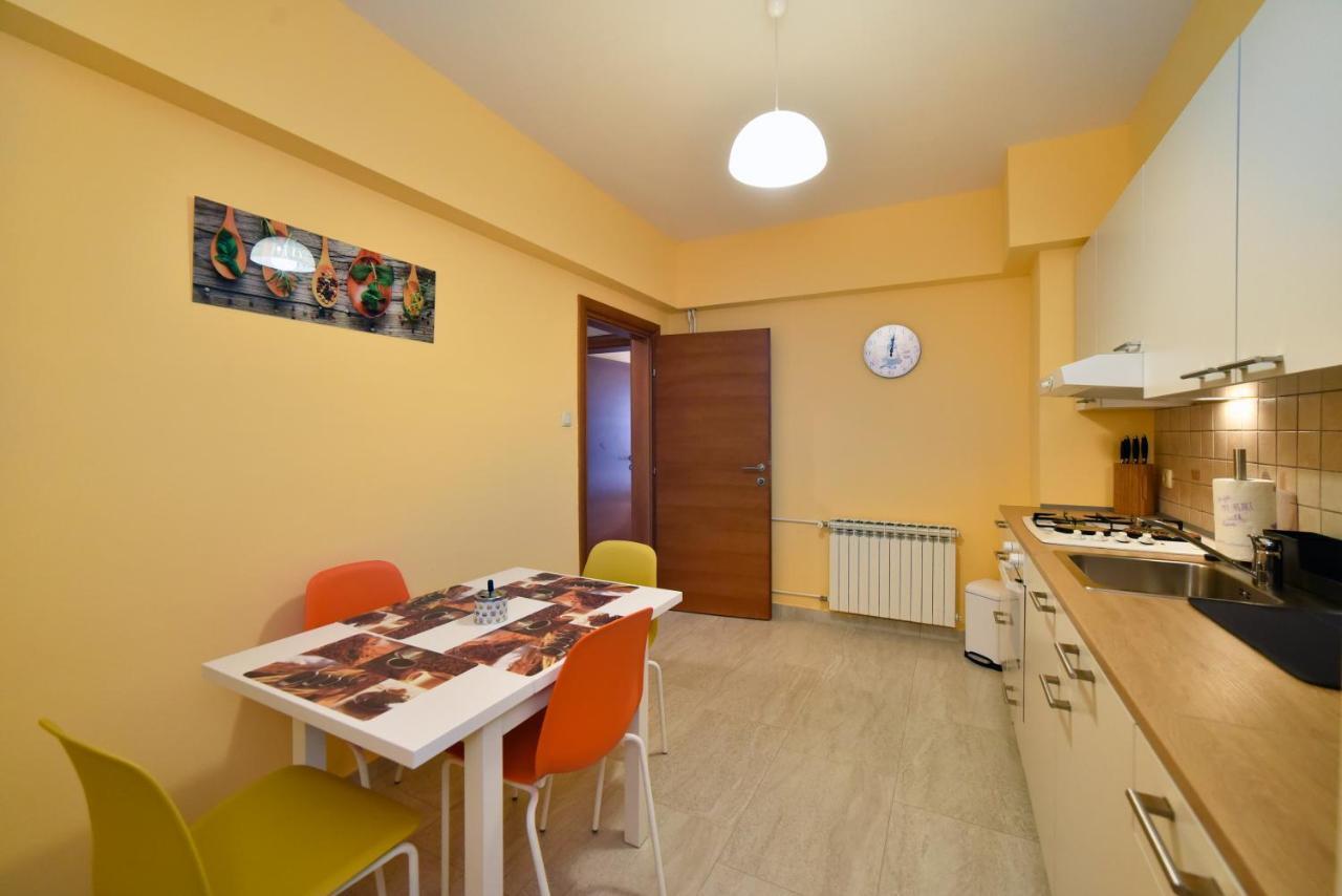 Apartment Ana ซาเกร็บ ภายนอก รูปภาพ